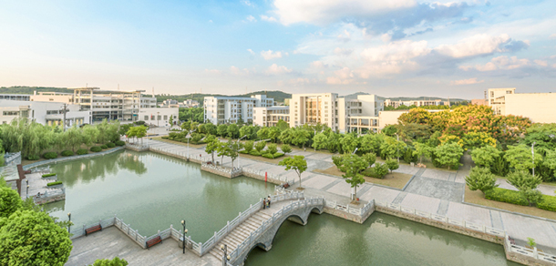 南京理工大學紫金學院