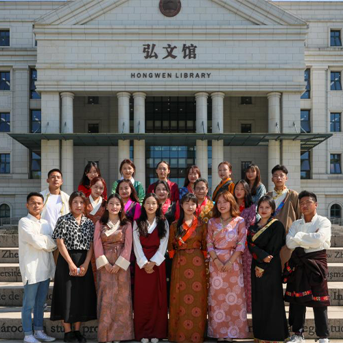 大學(xué)簡介