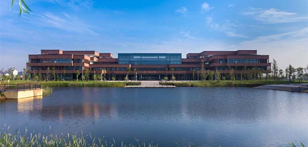 南昌航空大學科技學院 - 最美院校