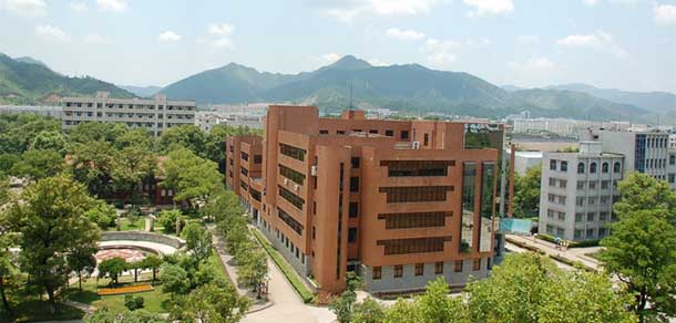 景德鎮(zhèn)陶瓷大學(xué)科技藝術(shù)學(xué)院 - 最美院校