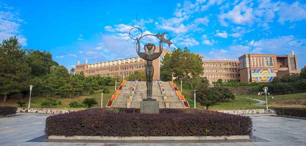 景德鎮(zhèn)陶瓷大學(xué)
