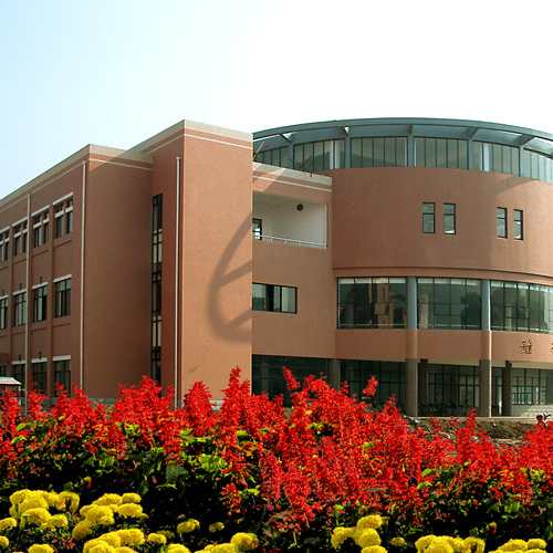 大學(xué)簡(jiǎn)介