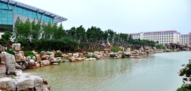 青島黃海學(xué)院