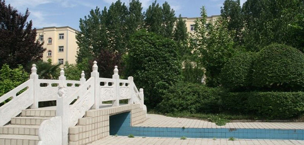 鄭州電力職業(yè)技術學院 - 最美大學