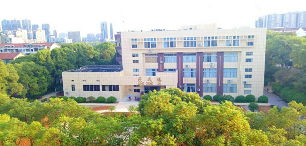 我的大學-大學志