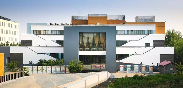 中央財經大學