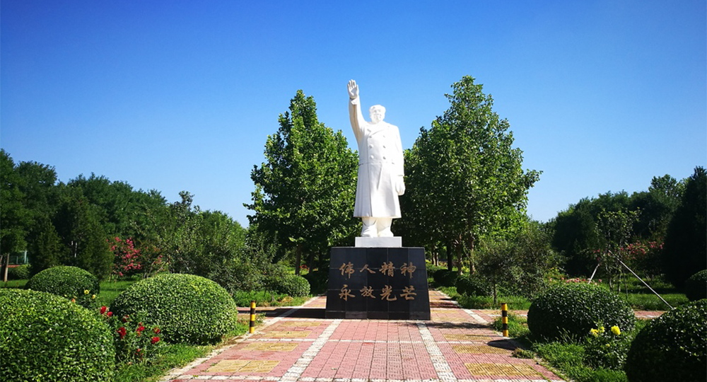 北京經(jīng)濟(jì)技術(shù)職業(yè)學(xué)院：校名題寫 / 校徽設(shè)計(jì)
