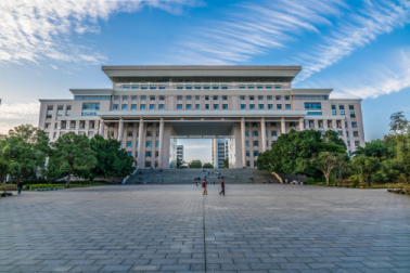 廣西大學(xué)
