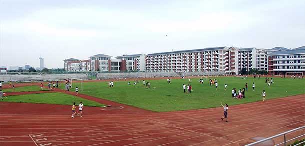 廣西民族大學(xué)相思湖學(xué)院 - 最美院校
