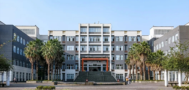 重慶城市科技學(xué)院