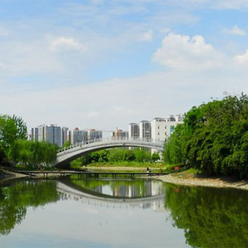 大學(xué)簡(jiǎn)介