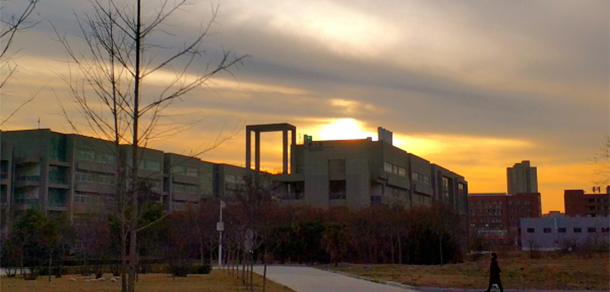 西安工業(yè)大學(xué)