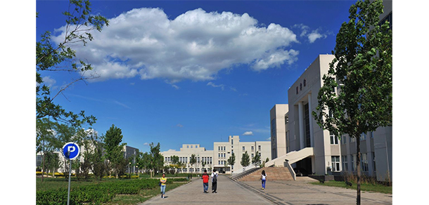 天津財經(jīng)大學珠江學院