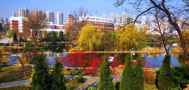 大連海事大學 - 最美院校