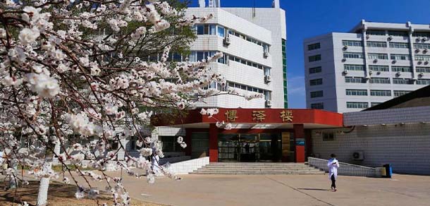 錦州醫(yī)科大學 - 最美院校