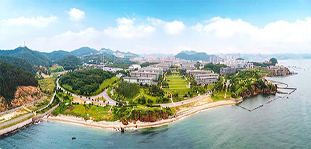 大連醫(yī)科大學 - 最美院校