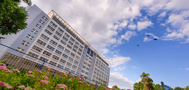 長春理工大學(xué)