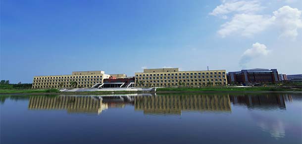 黑龍江工商學院 - 最美院校