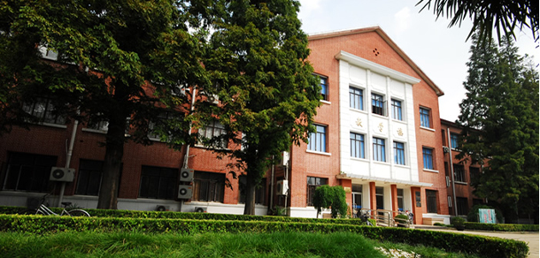 上海體育學院