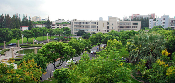 上海大學