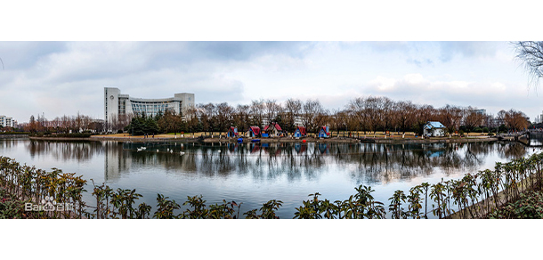 上海大學